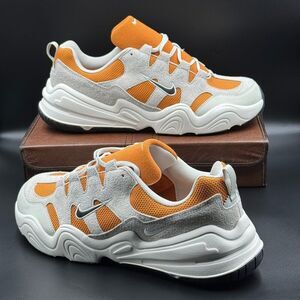 Nike Tech Hera Monarch Light Bone